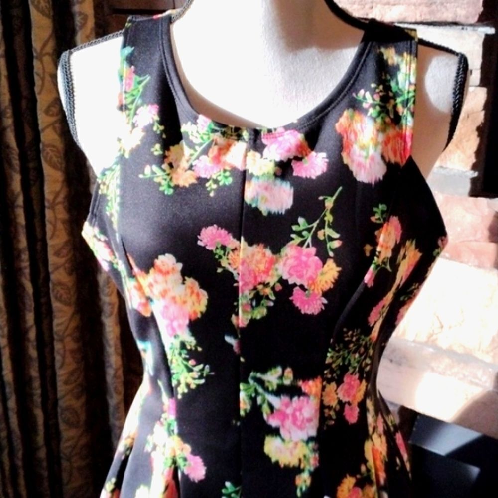 NWT Candies Fit and Flare Dress - Picture 2 of 12